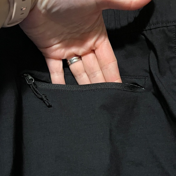 The North Face Men's Black Pants - Picture 13 of 14